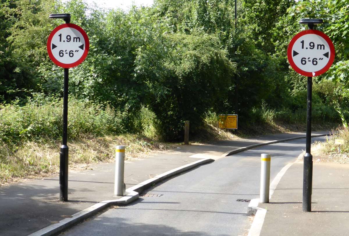 what-are-traffic-calming-measures