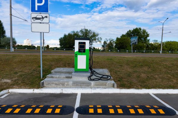 Cross-Country Charging: How New Laws Are Making Long-Distance EV Travel Easier