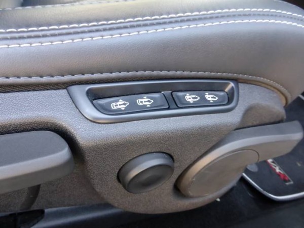 Holden Astra VXR 2015 seat control