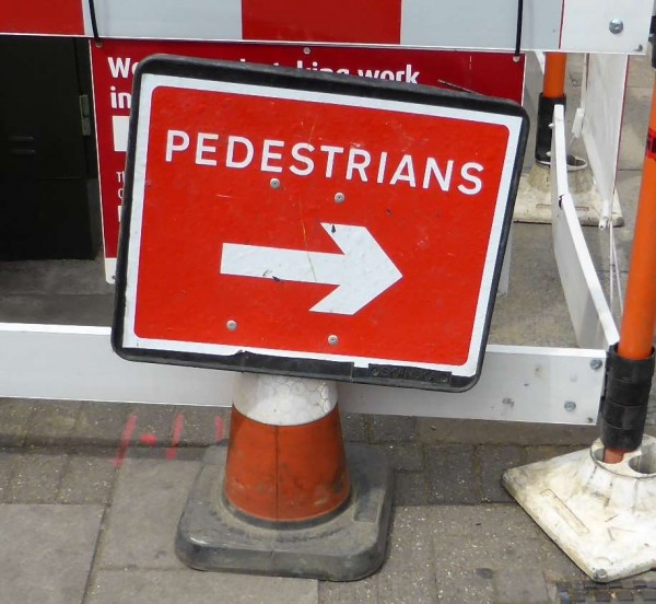 pedestrians sign