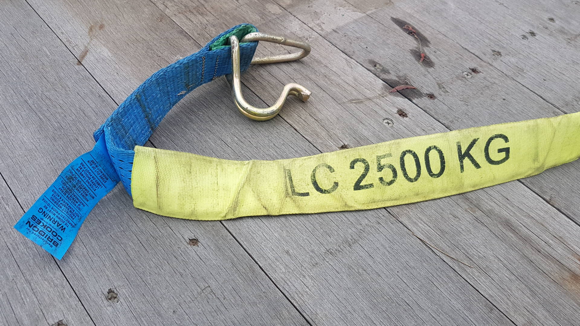 How can you maintain your HGV ratchet straps?