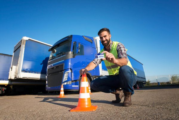 Methods for Teaching Spatial Awareness in Driver Training Essential Skills for CPC and Learner Drivers